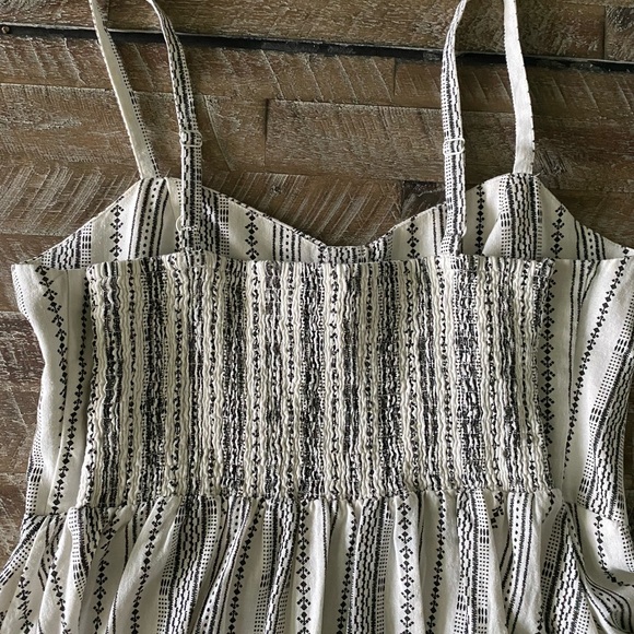 Old Navy Cotton/Linen Sundress, size Large- Brand New! - Picture 7 of 8